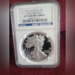 American Numismatic Silver Coin in Protective Case.2010 Eagle Proof70